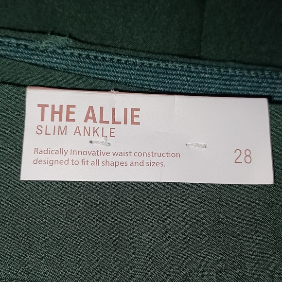 Lane Bryant Allie Hunter Green Ankle Pants - Picture 6 of 6